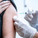 Governor of Alabama fights vaccine mandates