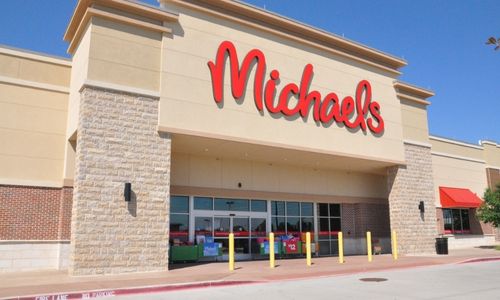 Michaels to Hold Oxford Grand Opening