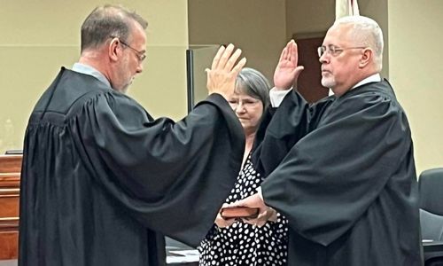 Jacksonville Welcomes New Municipal Judge Prior to City Council Meeting