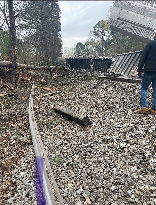 Train Derailment in Calhoun County - Calhoun Journal