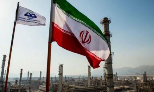 An Iranian national flag flies above the new Phase 3 facility at the Persian Gulf Star (PGSPC) gas condensate refinery in Bandar Abbas, Iran, on Jan. 9. 2019. The third phase of the refinery begins operations next week and will add 12-15 million liters a day of gasoline output capacity to the plant, Deputy Oil Minister Alireza Sadeghabadi told reporters. Ali Mohammadi | Bloomberg | Getty Images