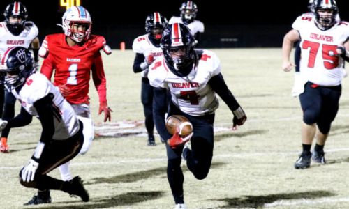 KeShawn Allen breaks an 80-yard touchdown run against Pleasant Valley on Thursday. (Photo by Greg Warren/For East Alabama Sports Today)