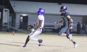 Piedmont’s Ishmael Bethel finishes off a 90-yard kickoff return for a touchdown at J.B. Pennington on Friday. (Photo by Jean Blackstone/For East Alabama Sports Today