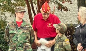 Anniston Honors Veterans with Moving Ceremony and Festive Parade Despite Rainy Weather