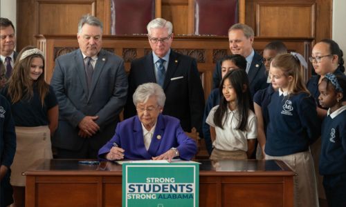 Governor Ivey Signs the CHOOSE Act into Law