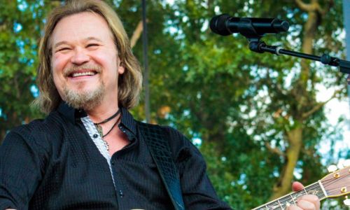 Travis Tritt Come to the Oxford Stage: A Night of Southern Rock and ...