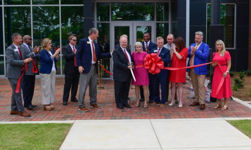 Gadsden State cuts ribbon on new career technical facility