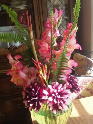 Article Floral Designing Vases of Flowers