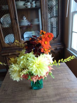 Article Floral Designing Vases of Flowers