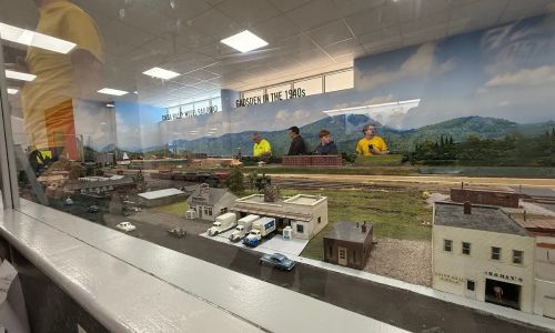 Gadsden Train