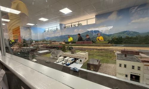 Gadsden Train