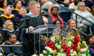 Alan Smith addresses students at the Spring 2025 Commencement Ceremony.