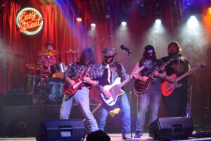 Birkenhed Live at Easy Street