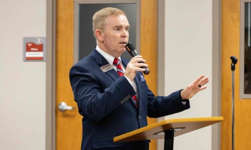Interim President Alan Smith addresses the crowd at the Celebrate Gadsden State - Ayers event.