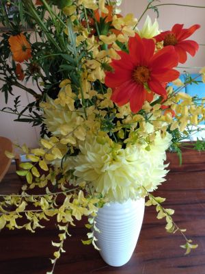 Gardeners Treasure Growing Bouquets