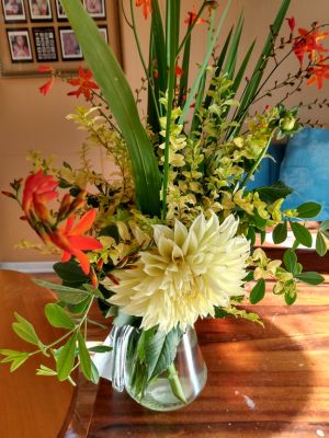 Designing A Floral Bouque