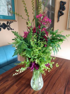 Designing A Floral Bouque