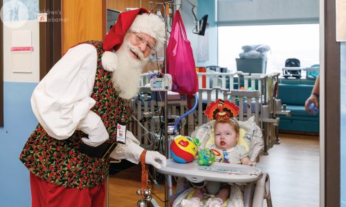Pre-Thanksgiving Day Parade Held for Patients at Children’s of Alabama