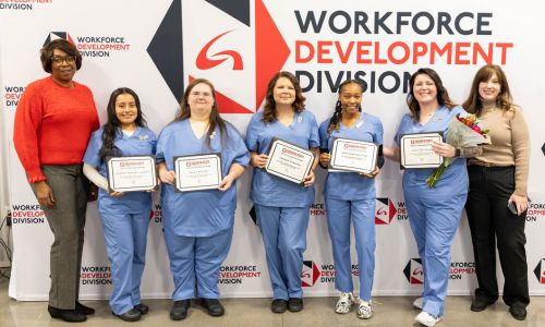 Gadsden State Skills Training Division holds pinning ceremony for program completers