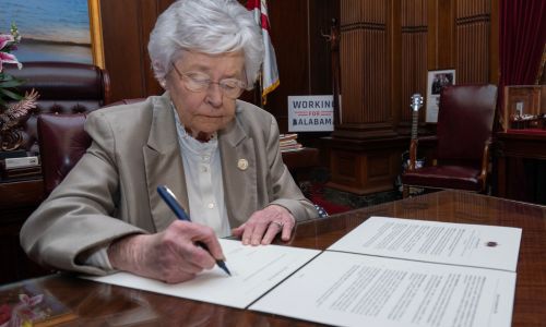 Governor Ivey Signs Executive Order Confirming Alabama’s Participation in Federal Education Freedom Tax Credit Program