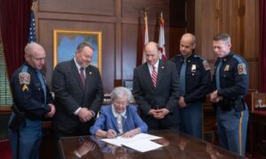 Governor Ivey Continues Fostering a Safe Alabama, Signs Additional Public Safety Measures into Law