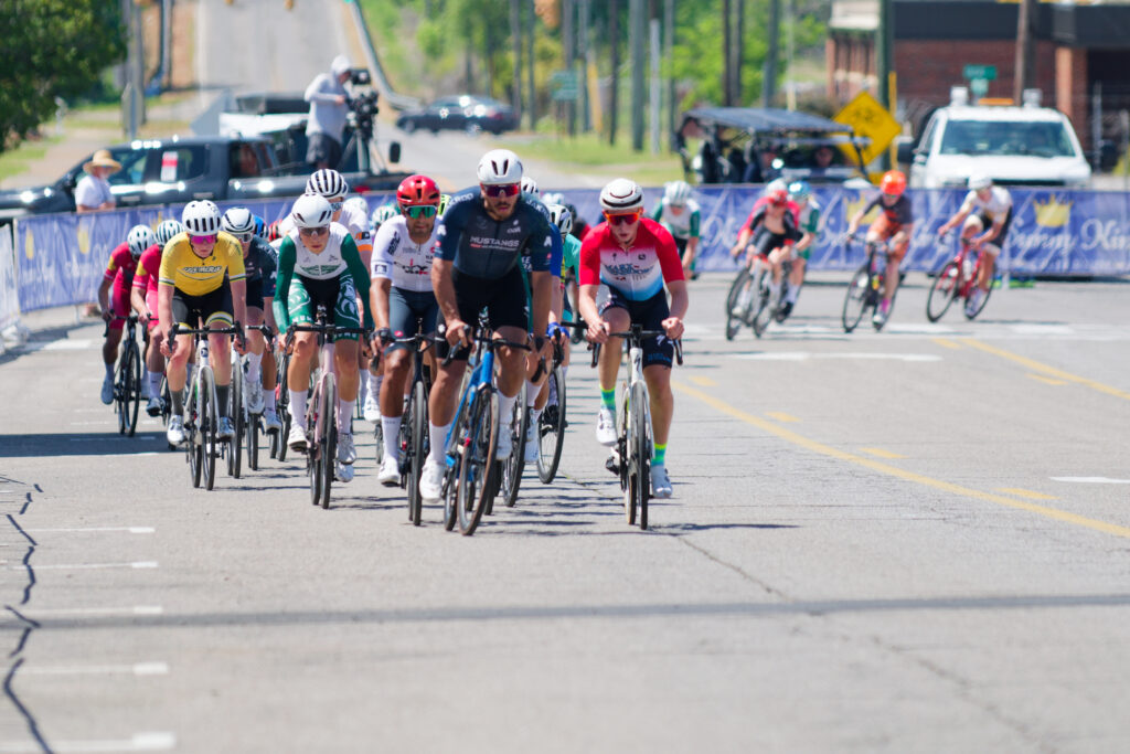 sunny-king-criterium-04-11-26-1421_dxo_55203174926_o