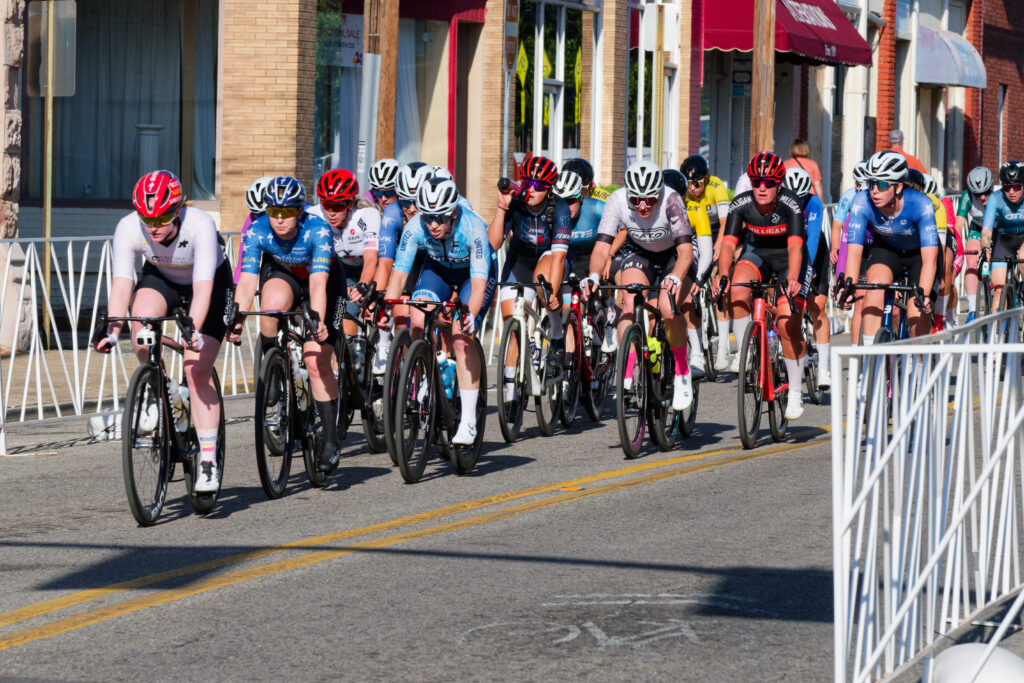 sunny-king-criterium-04-11-26-1833_dxo_55202275172_o