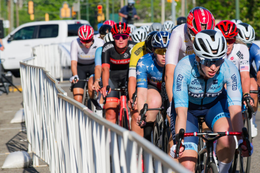 sunny-king-criterium-04-11-26-1962_dxo_55203420064_o