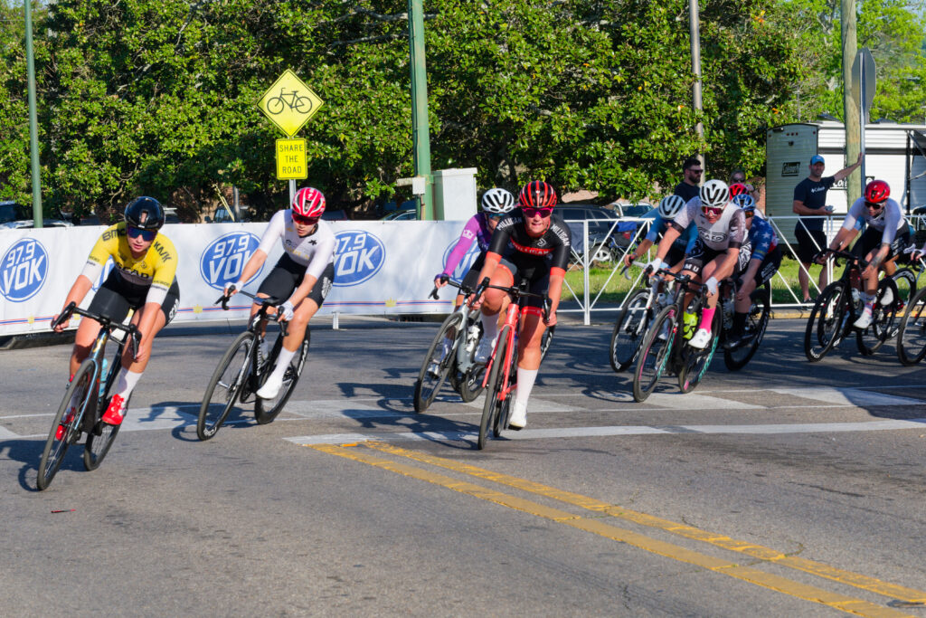 sunny-king-criterium-04-11-26-2017_dxo_55203566965_o