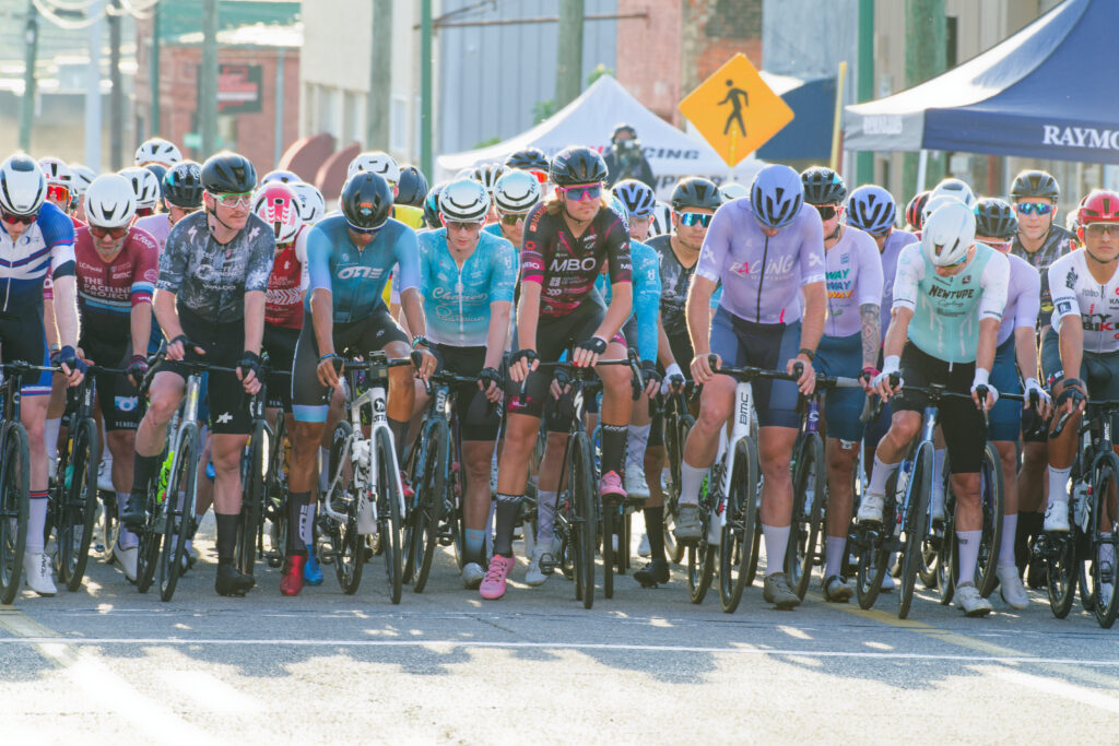 sunny-king-criterium-04-11-26-2166_dxo_55202272367_o