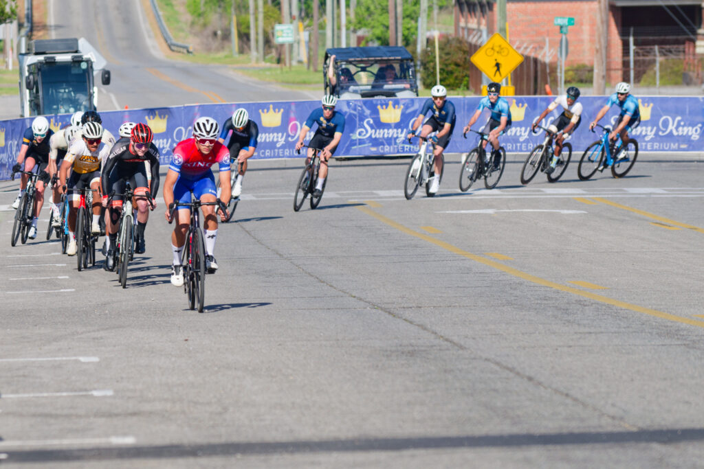 sunny-king-criterium-04-11-26-652_dxo_55202286047_o