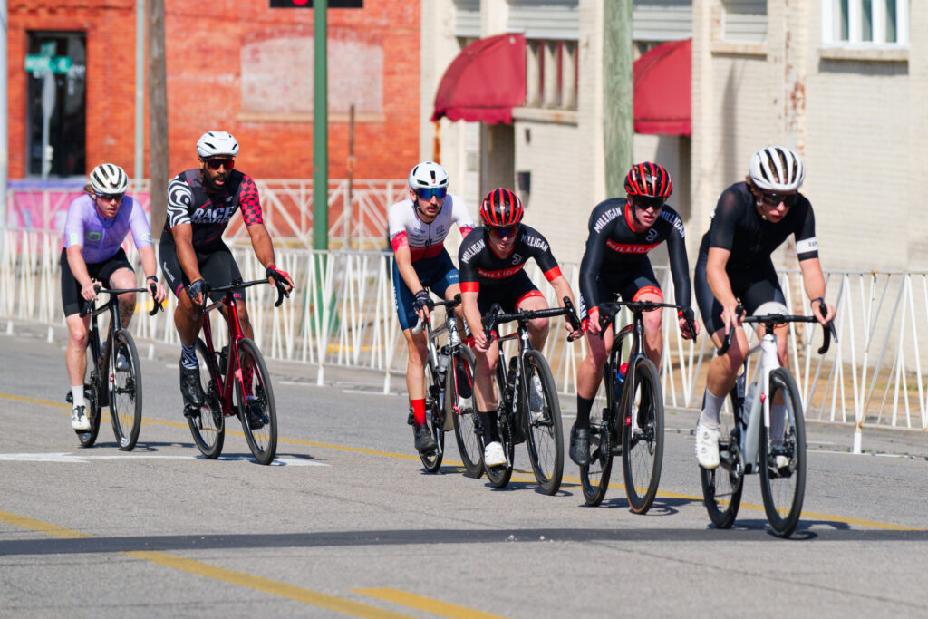 sunny-king-criterium-04-11-26-936_dxo_55203429234_o