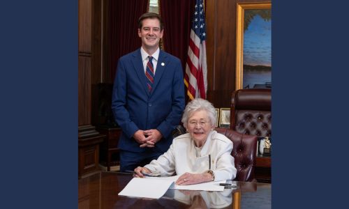 Governor Ivey Signs Bill to Provide Tax Relief to Hardworking Alabamians