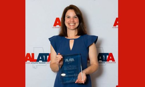 Dr. Jennifer Burgett named Alabama College Athletic Trainer of the Year