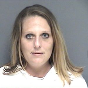 Lisa Hicks - Most Wanted Photo