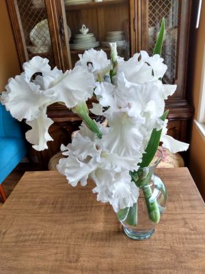 BOUQUETS