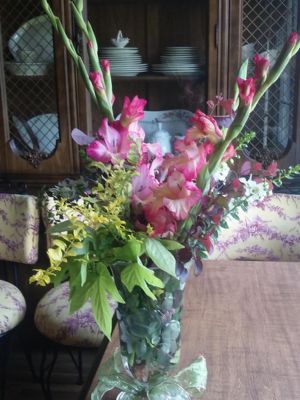 BOUQUETS