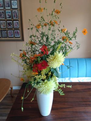 BOUQUETS