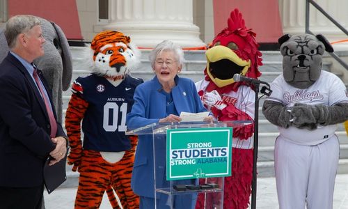 Governor Ivey to Proclaim College Colors Day