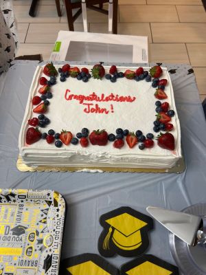 Jacksonville McDonald's Celebrates College Graduation for Employee -3