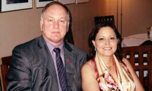 Jax State Alumnus Honors Ketterers with International House Endowed Scholarship